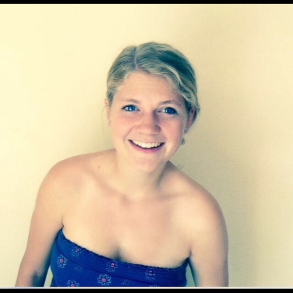 Meet your Posher, Devon - Picture 2 of 2